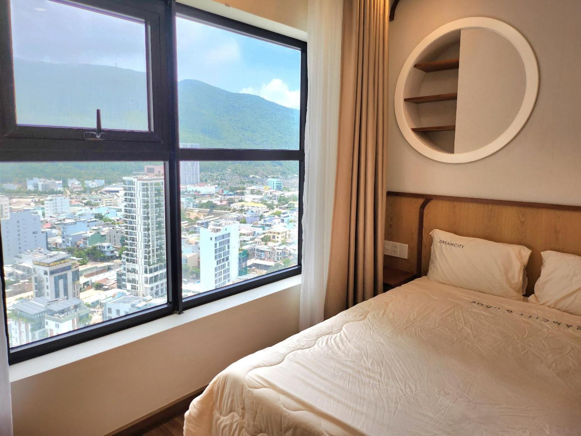 Tony Apartment -Flc Sea Tower Куи Нхон Екстериор снимка