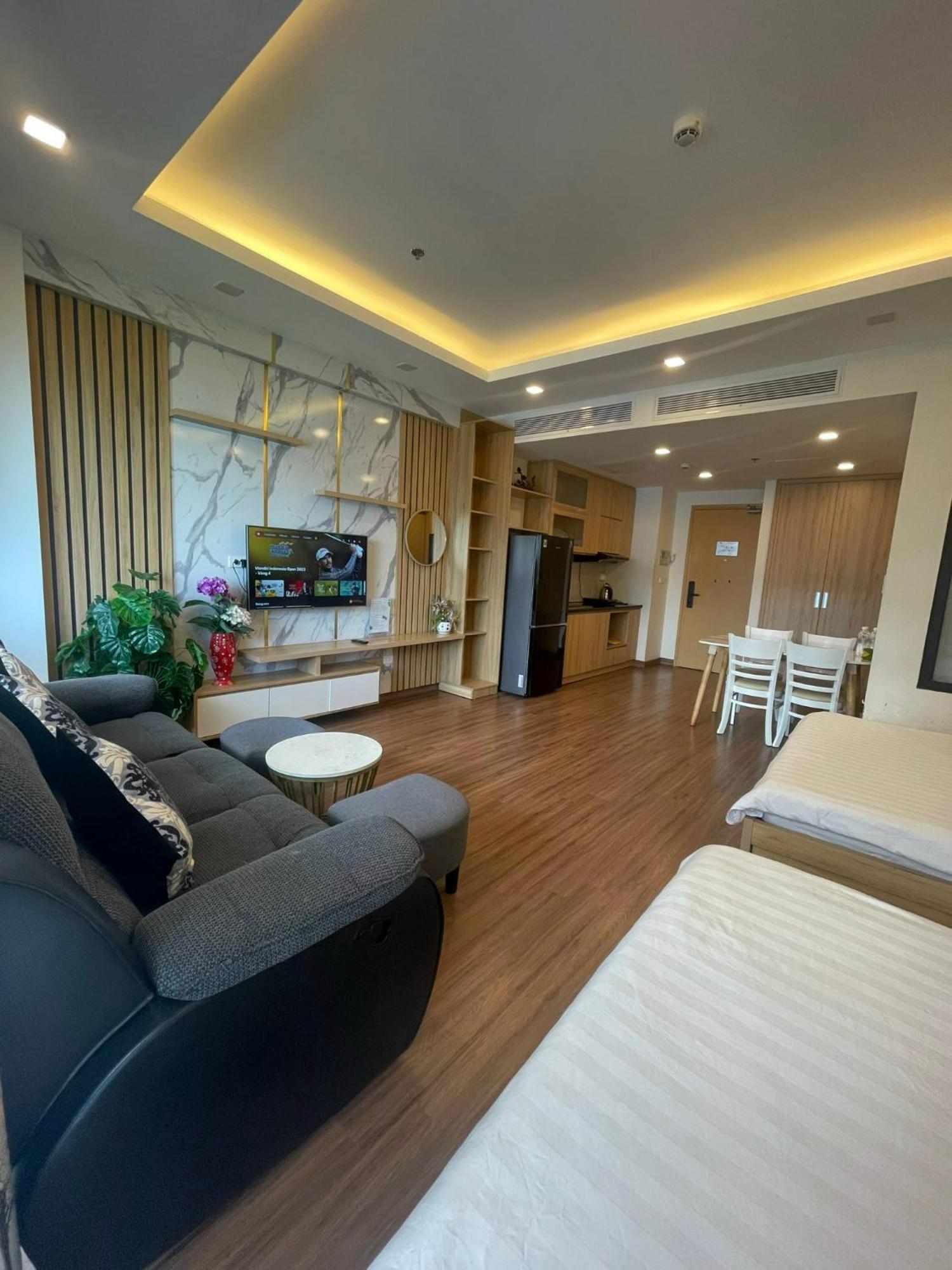 Tony Apartment -Flc Sea Tower Куи Нхон Екстериор снимка
